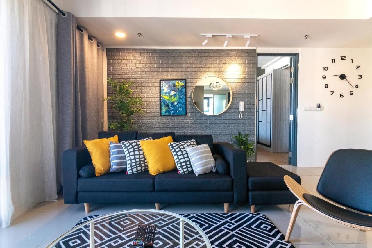 Georgetown Tropicana 218 By Airlevate Suites Exterior photo
